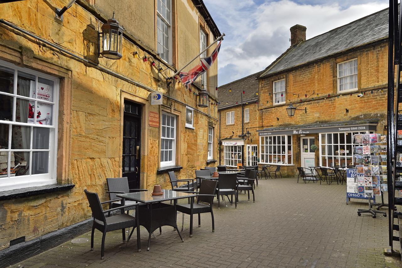 The George Hotel Crewkerne Exteriér fotografie